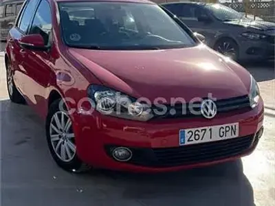 Usado VW Golf VI Advance 105 CV (77 kW) 2009 Rojo Utilitario