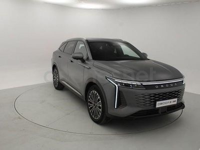 Usado Omoda 9 537 CV (394 kW) 2025 Gris / plata SUV