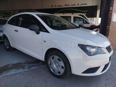 Usado Seat Ibiza SC Style 105 CV (77 kW) 2012 Blanco Utilitario