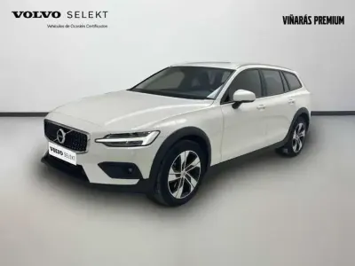 Usado Volvo V60 CC 197 CV (144 kW) 2021 Blanco Familiar