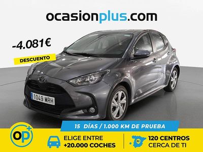 Usado Toyota Yaris Hybrid Active 116 CV (85 kW) 2024 Blanco Berlina