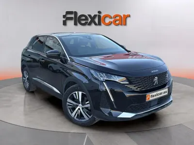Usado Peugeot 3008 Allure 131 CV (96 kW) 2021 Negro SUV