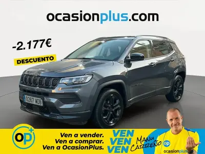 Usado Jeep Compass Night Eagle 130 CV (95 kW) 2022 Gris SUV