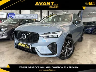 Usado Volvo XC60 R-Design 350 CV (257 kW) 2021 Gris / plata SUV