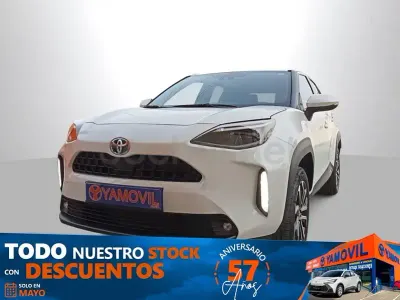 Usado Toyota Yaris Cross Active 116 CV (85 kW) 2022 Blanco SUV