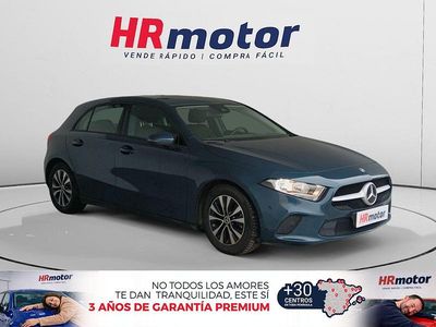 Usado Mercedes A180 116 CV (85 kW) 2022 Azul Berlina
