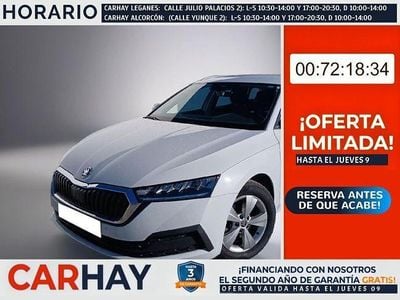 Usado Skoda Octavia 110 CV (80 kW) 2021 Blanco Familiar