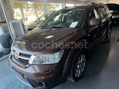 Usado Fiat Freemont Lounge 170 CV (125 kW) 2013 Marrón SUV