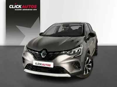 Usado Renault Captur Techno 90 CV (66 kW) 2023 Gris SUV