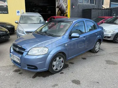 Usado Chevrolet Aveo LT 94 CV (69 kW) 2007 Azul Berlina