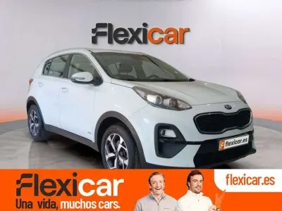 Usado Kia Sportage 136 CV (100 kW) 2021 Blanco SUV