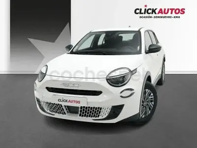 Usado Fiat 600 100 CV (73 kW) 2025 Blanco SUV