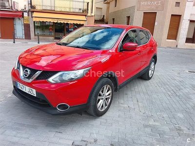 Usado Nissan Qashqai Visia 163 CV (119 kW) 2017 Rojo SUV