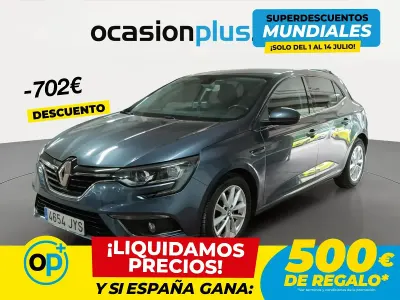 Usado Renault Mégane Intens 130 CV (95 kW) 2017 Gris Berlina