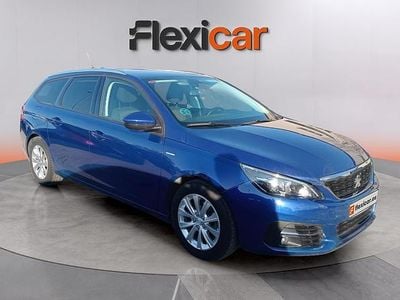 Usado Peugeot 308 131 CV (96 kW) 2019 Azul Berlina