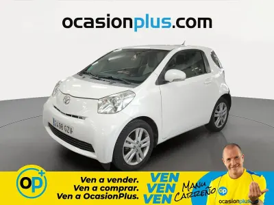 Usado Toyota iQ Multidrive S 99 CV (72 kW) 2010 Blanco Utilitario