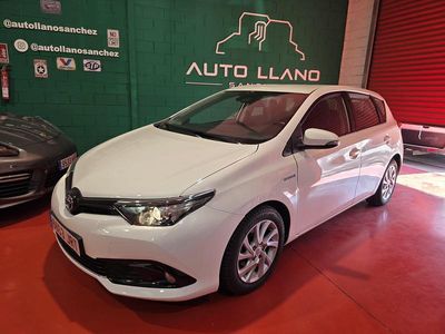 Toyota Auris Hybrid