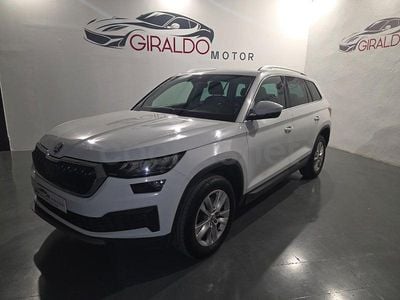 Usado Skoda Kodiaq Ambition 150 CV (110 kW) 2023 Blanco SUV