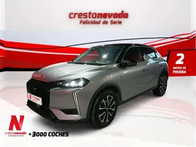 Usado DS Automobiles DS3 Crossback Performance 131 CV (96 kW) 2023 Gris / plata SUV