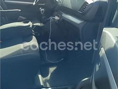 Usado Peugeot Traveller Business-Line 120 CV (88 kW) 2020 Negro Monovolumen