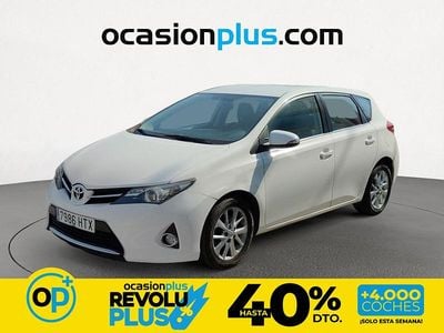 Usado Toyota Auris Active 90 CV (66 kW) 2013 Blanco Utilitario