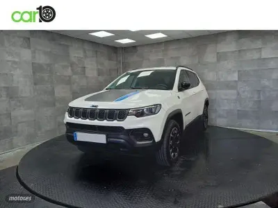 Usado Jeep Compass Trailhawk 240 CV (176 kW) 2022 Blanco SUV