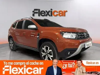 Usado Dacia Duster Journey 100 CV (73 kW) 2022 Naranja SUV
