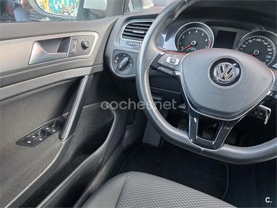 Usado VW Golf VII Advance 115 CV (84 kW) 2017 Blanco Berlina