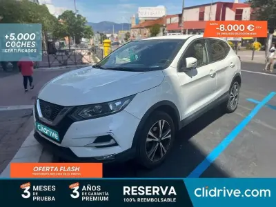 Usado Nissan Qashqai N-Connecta 131 CV (96 kW) 2018 Blanco SUV