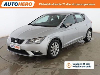 Usado Seat Leon Style 110 CV (80 kW) 2016 Gris Berlina