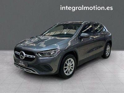Usado Mercedes GLA180 Business 116 CV (85 kW) 2021 Gris SUV