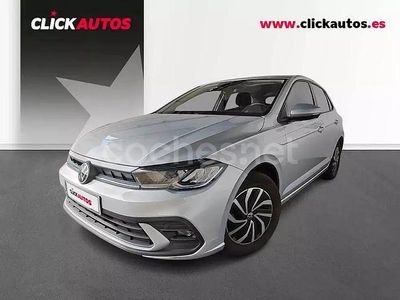 Usado VW Polo 95 CV (69 kW) 2025 Plateado Berlina