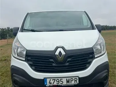 Usado Renault Trafic 120 CV (88 kW) 2019 Blanco Monovolumen