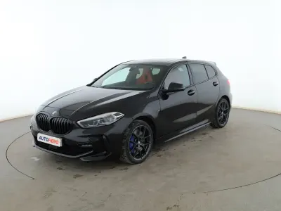 Usado BMW 120 M Sport 190 CV (139 kW) 2021 Negro Utilitario