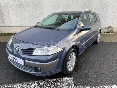 Gris / plata Usado 2008 Renault Mégane GrandTour Dynamique Familiar | 4250 € (Un poco caro)