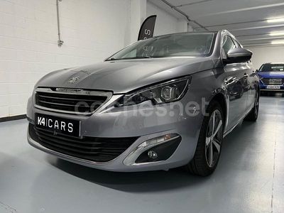 Gris / plata Usado 2016 Peugeot 308 SW Allure Familiar | 8490 € (Precio justo)