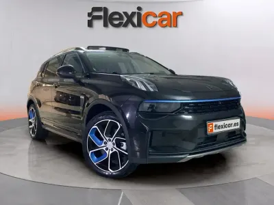 Usado Lynk & Co 01 261 CV (191 kW) 2023 Negro SUV