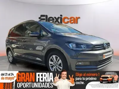 Usado VW Touran Advance 150 CV (110 kW) 2020 Gris Monovolumen
