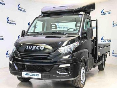 Negro Usado 2017 Iveco Daily Van | 21.900 €