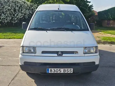 Usado Citroën Jumpy Comfort 71 CV (52 kW) 2002 Blanco Monovolumen