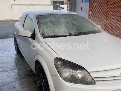 Blanco Usado 2006 Opel Astra GTC Sport Berlina | 5000 € (Un poco caro)