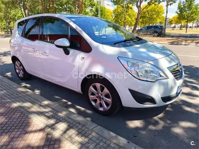Usado Opel Meriva Selective 100 CV (73 kW) 2012 Blanco Monovolumen