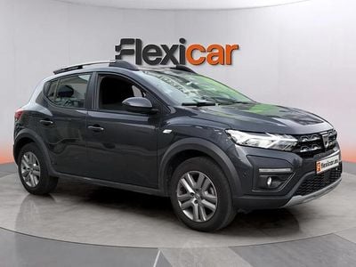 Usado Dacia Sandero Comfort 91 CV (66 kW) 2022 Negro Berlina