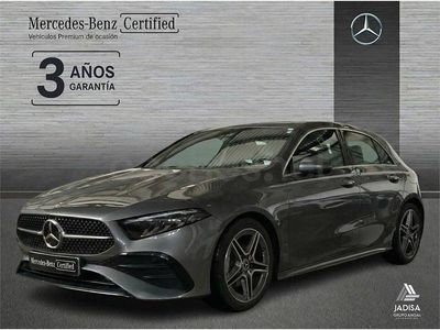 Usado Mercedes A180 136 CV (100 kW) 2025 Gris / plata Berlina