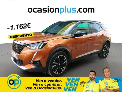 Usado Peugeot 2008 GT-line 130 CV (95 kW) 2020 Naranja SUV