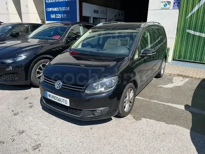 Usado VW Touran Sport 140 CV (102 kW) 2011 Negro Monovolumen