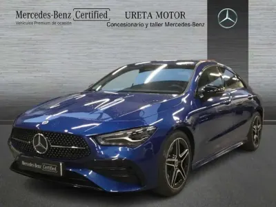 Usado Mercedes CLA220 190 CV (139 kW) 2025 Azul Berlina