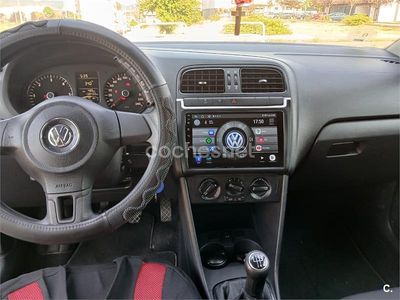 Usado VW Polo Sport 75 CV (55 kW) 2010 Azul Berlina