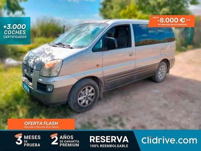 Gris Usado 2005 Hyundai H-1 Monovolumen | 4190 €