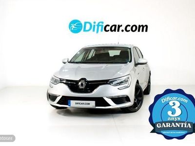 Usado Renault Mégane 101 CV (74 kW) 2016 Gris SUV